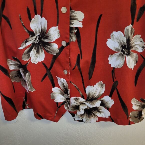 Alfred Dunner Womans Blouse  Shirt Sz 16W Red Satin Like Floral Short Sleeve Top - Picture 2 of 7